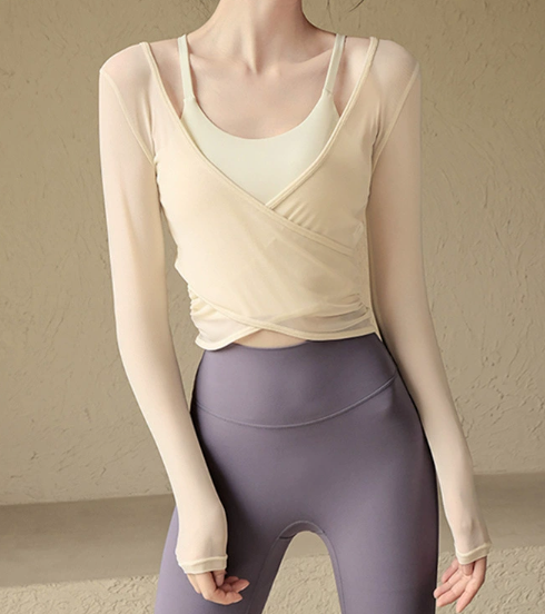 3-Piece Women’s Yoga Outfit