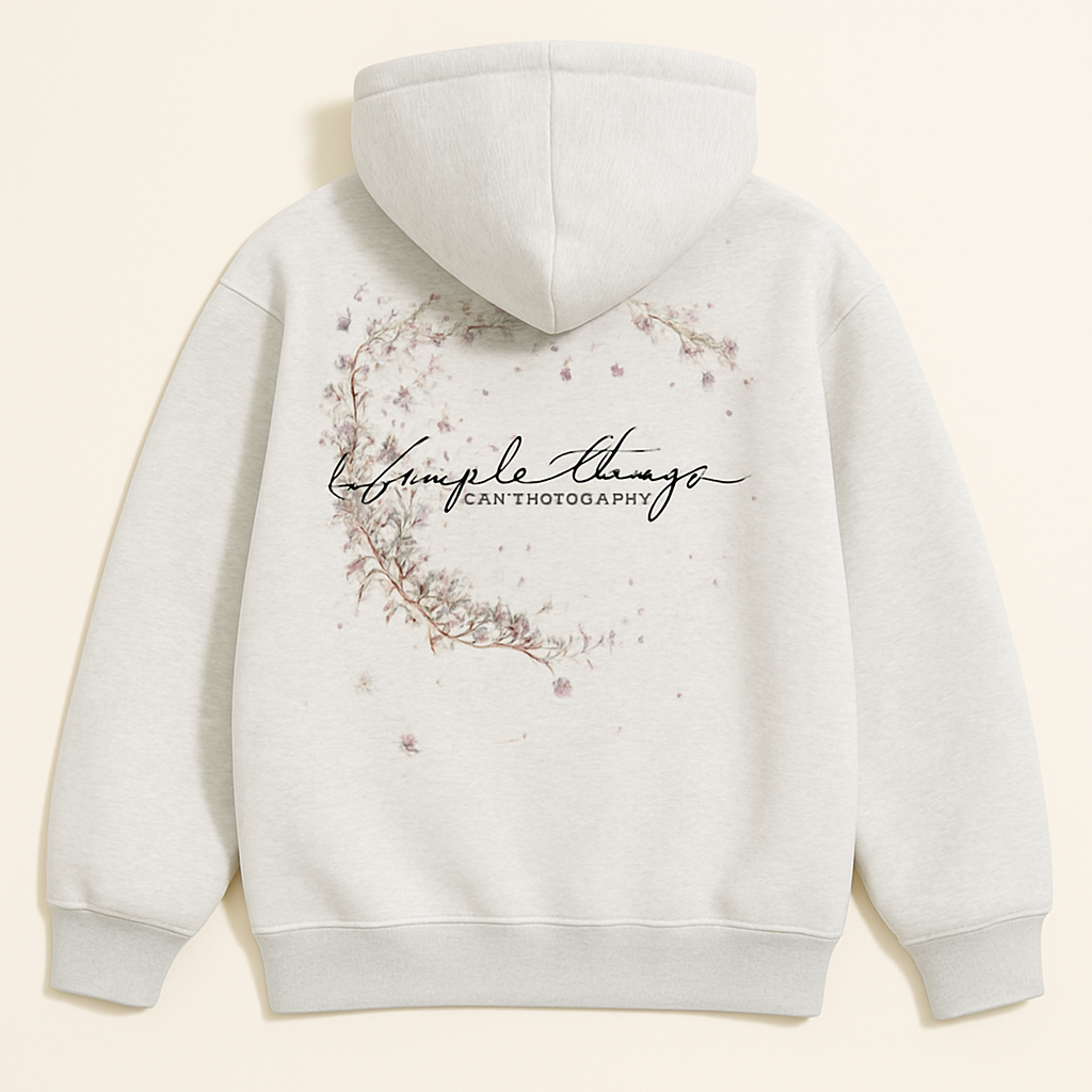 Hong Kong-style hooded sweatshirt