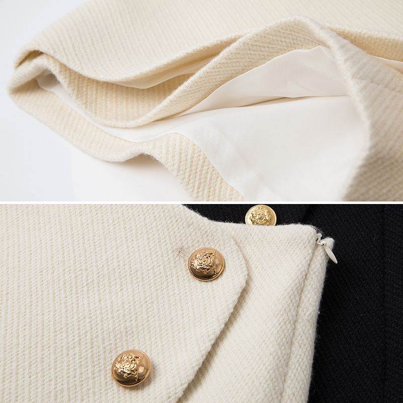 Small Fragrance Tweed A-Line Shorts